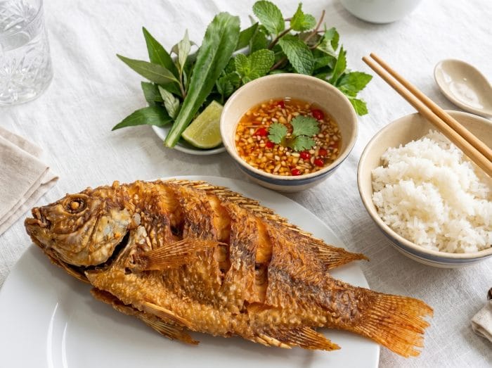 Frozen Whole Cleaned Red Tilapia (500–800g)