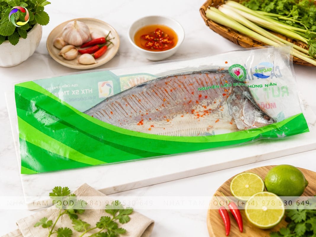 Frozen Stuffed Boneless Featherback Fish with Lemongrass & Chili - Nhat Tam Food
