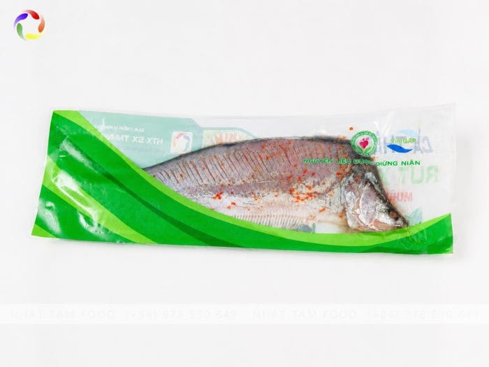Frozen Stuffed Boneless Featherback Fish with Lemongrass & Chili 250g/Pack